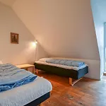 Lystrup Gamle Skole * Allingåbro