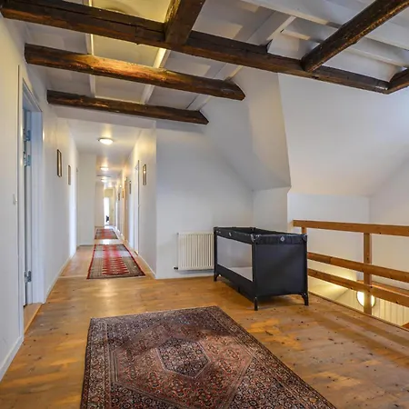 Lystrup Gamle Skole Holiday home *