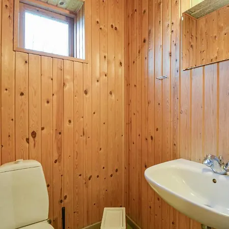 Holiday home Lystrup Gamle Skole *
