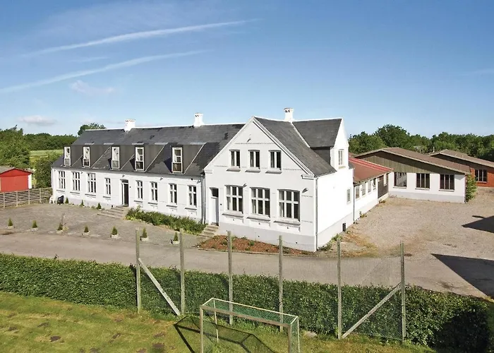 펜션 Lystrup Gamle Skole